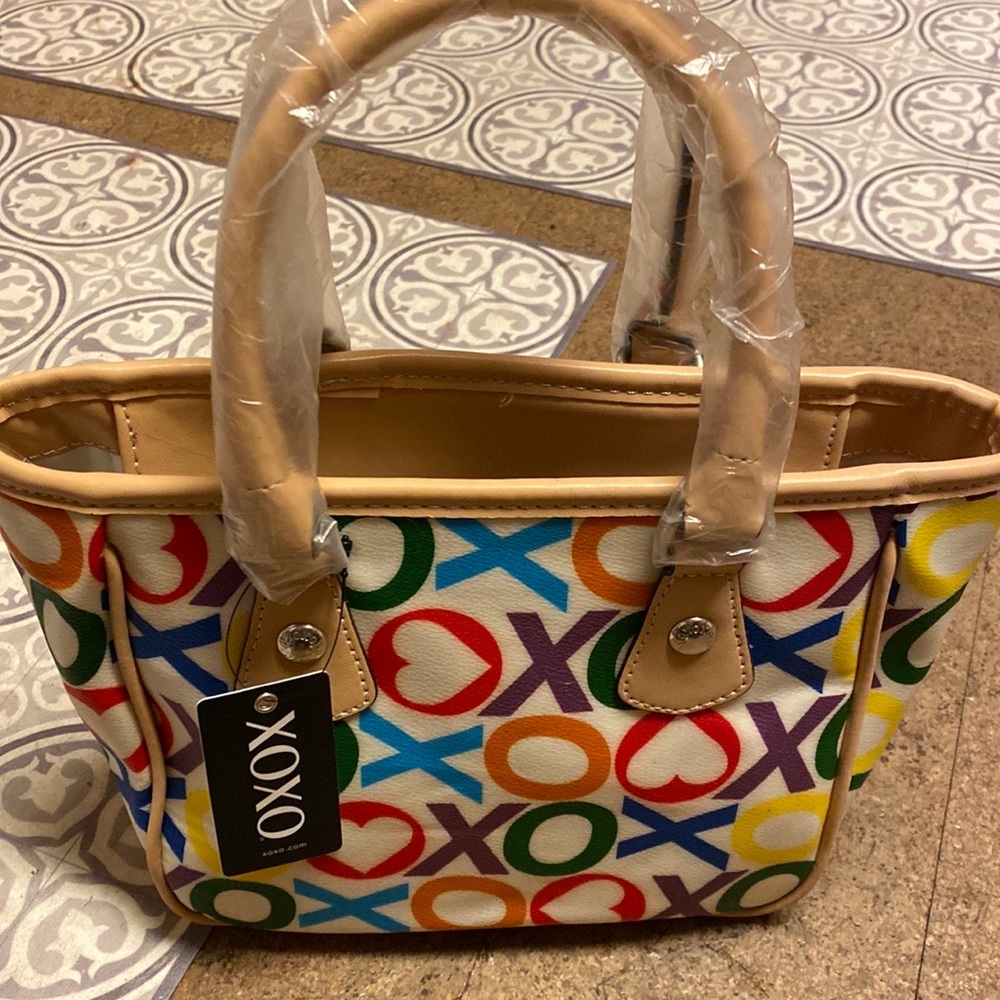 Women’s XOXO Handbag